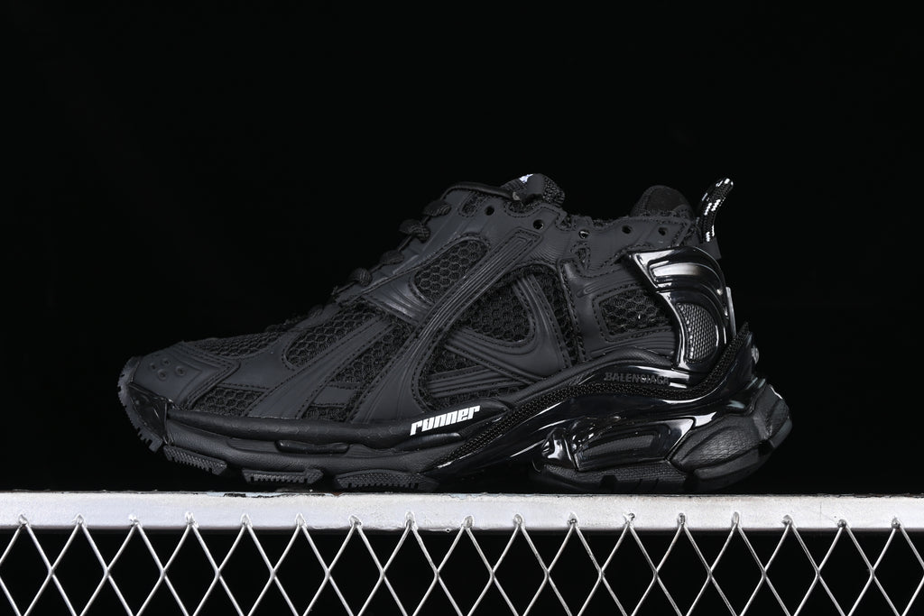 Balenciaga Runner's (Black)