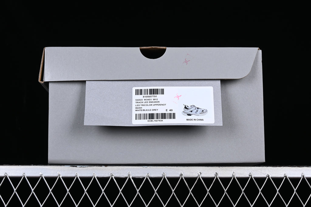 Balenciaga Tracks (White N' Black)